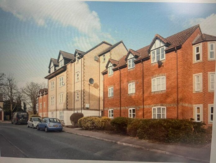 2 Bedroom Flat To Rent In Rembrandt Way, Reading, RG1