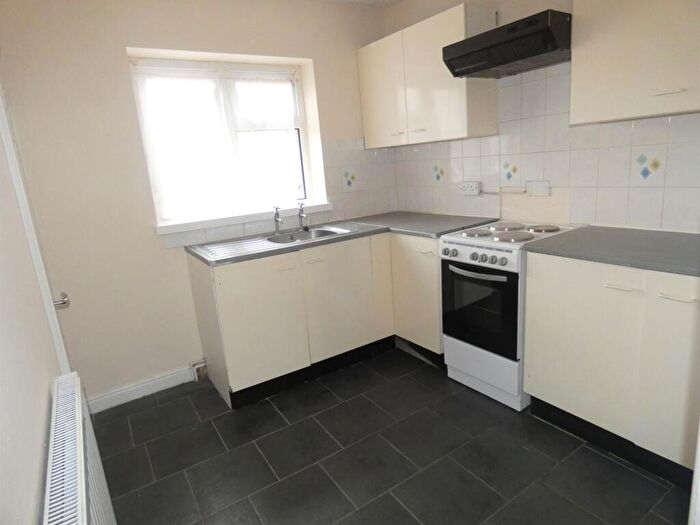 1 Bedroom Flat To Rent In Brook Street, Crewe, Cheshire, CW2
