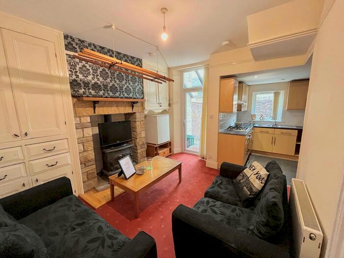 5 Bedroom Private Hall To Rent In St. Oswald Street, Lancaster, LA1