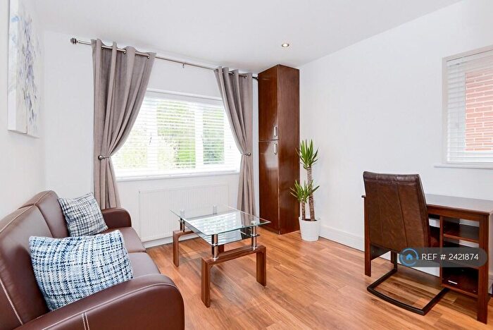 1 Bedroom Flat To Rent In Newbury, Newbury, RG14