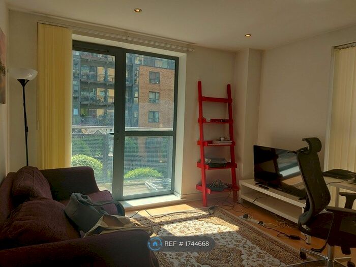 1 Bedroom Flat To Rent In Fitzwilliam Street, Sheffield, S1