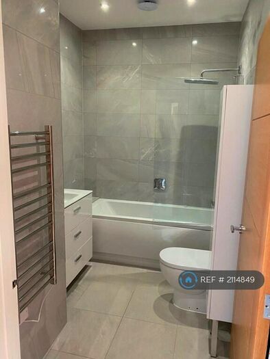 2 Bedroom Bungalow To Rent In Sherlodge Mews, Gillingham, ME8