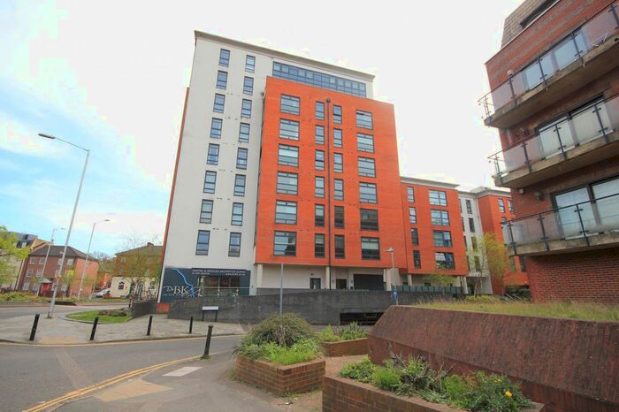 2 Bedroom Flat To Rent In Kennet Street, Kennet Street, Reading, RG1