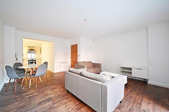 2 Bedroom Apartment To Rent In Apt Impact, Upper Allen Street, Sheffield, S3