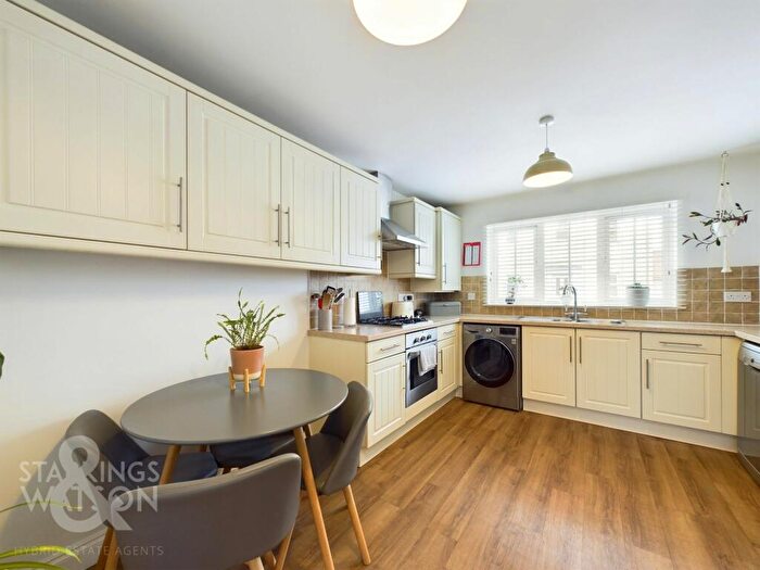 5 Bedroom Detached House For Sale In Daisy Street, Wymondham, NR18
