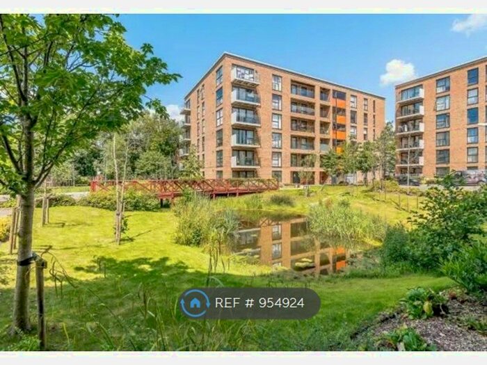 2 Bedroom Flat To Rent In Zodiac Close, Harrow, Edgware, HA8