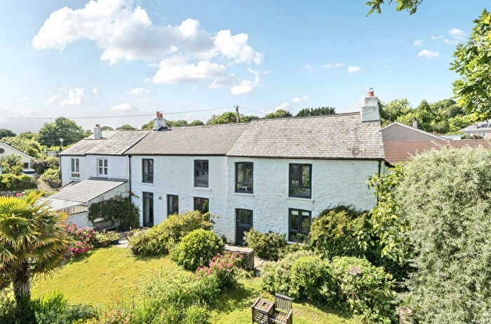 5 Bedroom Semi-Detached House For Sale In & Rose Cottages, Harrowbarrow, Callington, Cornwall, PL17