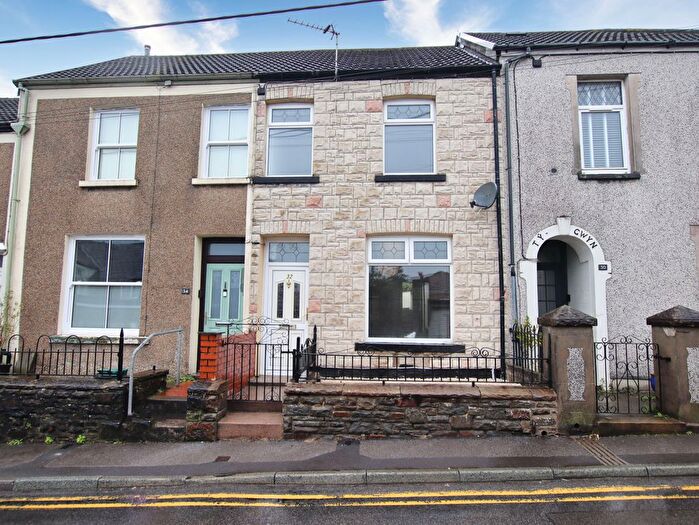 3 Bedroom Terraced House For Sale In Cardiff Road, Llantrisant, CF72