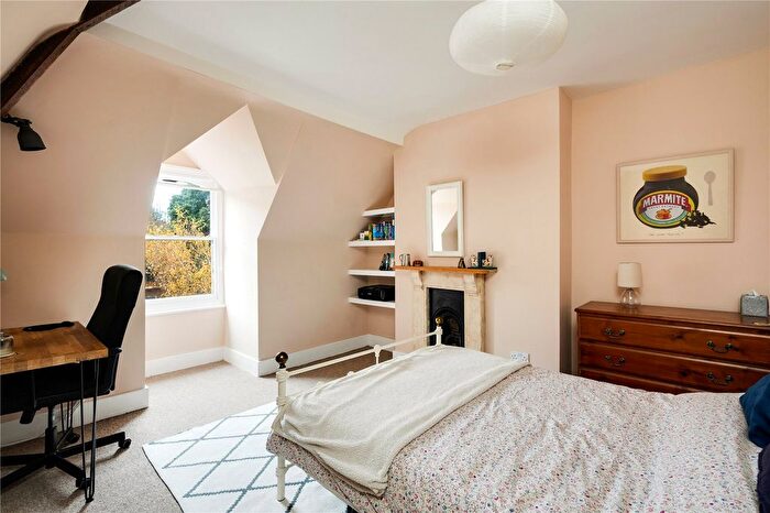 2 Bedroom Flat For Sale In Randall Road, Clifton, Bristol, BS8