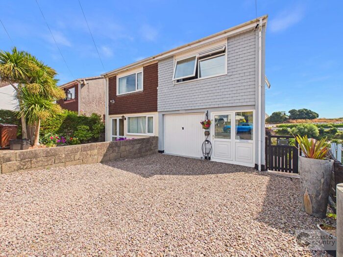 3 Bedroom Semi Detached House For Sale In Grange Heights, Paignton, TQ4