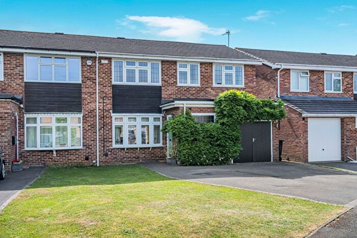 4 Bedroom Semi-Detached House For Sale In Stock Field Close, Hazlemere, HP15