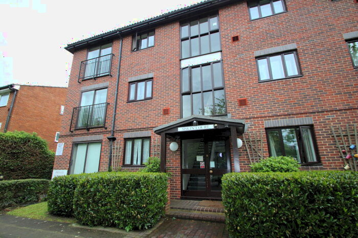 2 Bedroom Apartment To Rent In Siskin Court, Chepstow Road, Croydon, CR0