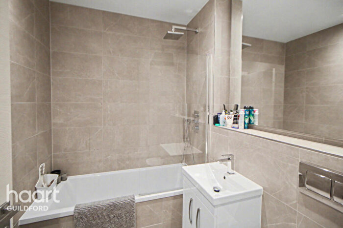 1 Bedroom Flat To Rent In Ladymead, Guildford, GU1