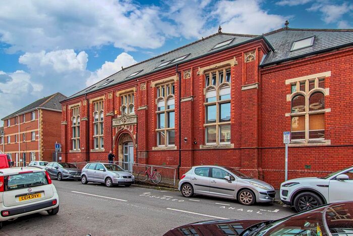 2 Bedroom Flat To Rent In Redlaver Street, Grangetown, CF11