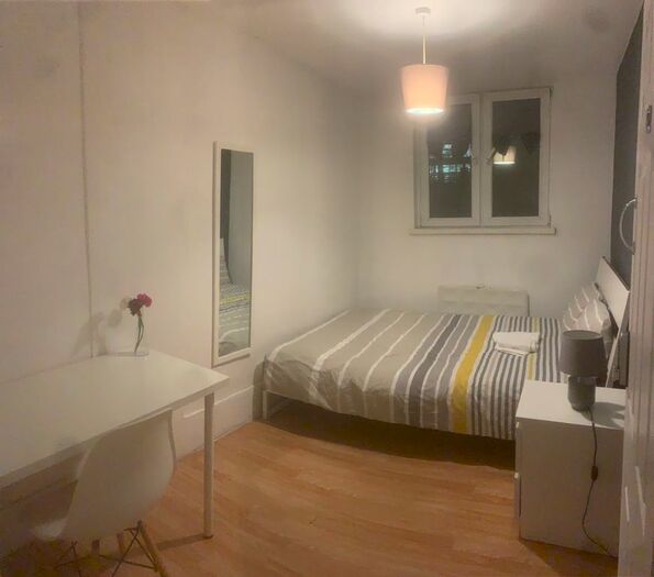 4 Bedroom Flat To Rent In Hanbury Street, London, E1