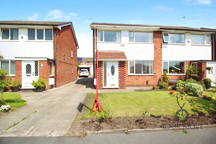 3 Bedroom Semi-Detached House For Sale In Trinity Crescent, Worsley, Manchester, M28