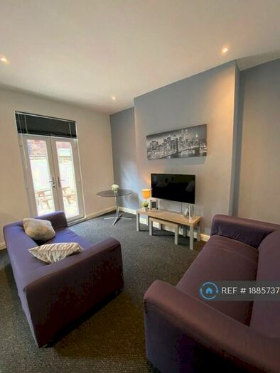 4 Bedroom Terraced House To Rent In Brookdale Road, Liverpool, L15