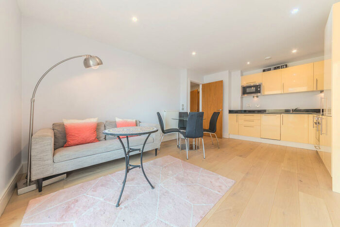1 Bedroom Apartment To Rent In Denison House, Lanterns Way, Canary Wharf, London, E14