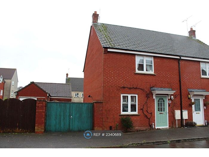 2 Bedroom Semi-Detached House To Rent In Osmund Road, Devizes, SN10