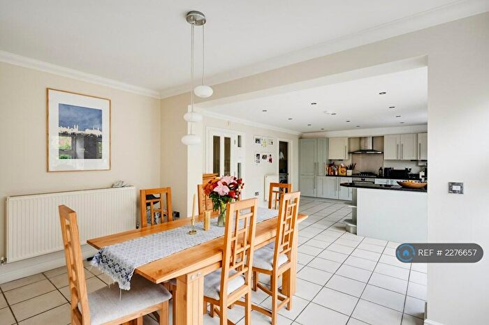 4 Bedroom Semi-Detached House To Rent In Royal Victoria Park, Bristol, BS10