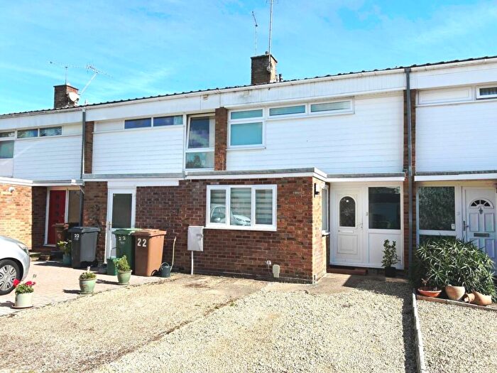 3 Bedroom Town House For Sale In Lea Road, Sonning Common, South Oxfordshire, RG4