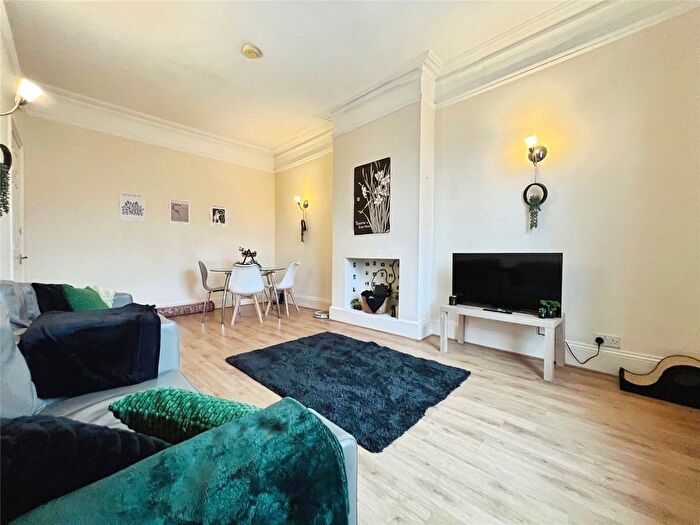 2 Bedroom Flat To Rent In St. Judes Road, Englefield Green, Egham, Surrey, TW20