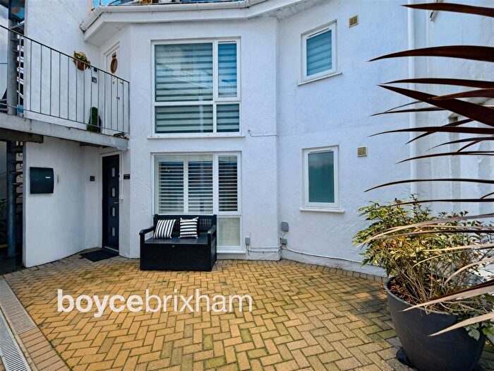 2 Bedroom Flat For Sale In Overgang Road, Brixham, TQ5