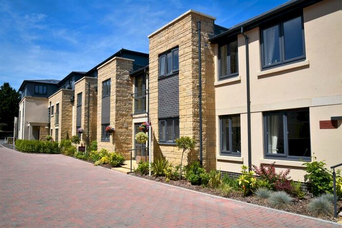 1 Bedroom Retirement Property For Sale In William Lodge, Malmesbury, SN16
