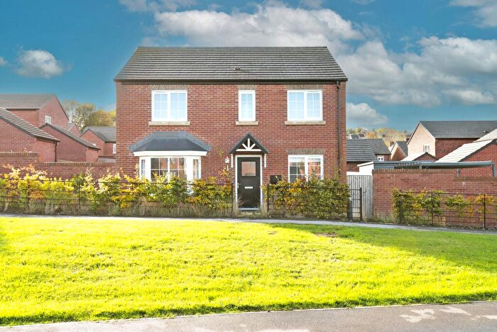 4 Bedroom Detached House To Rent In Milford Drive, Wingerworth, S42