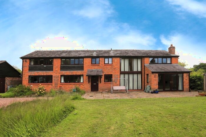 4 Bedroom Barn Conversion For Sale In Malpas, SY14