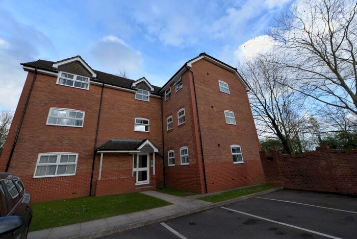 1 Bedroom Flat To Rent In Chelveston Crescent, Southampton, SO16