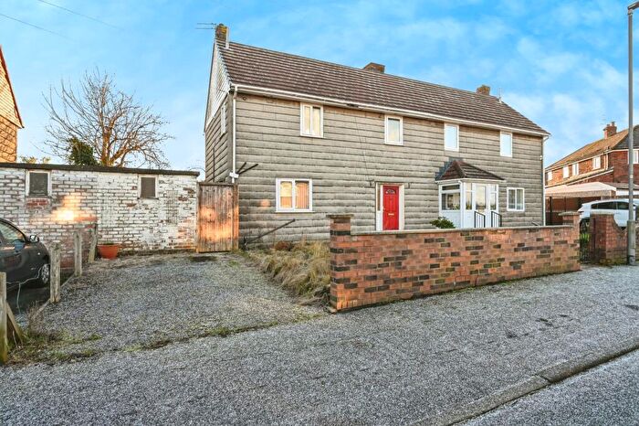 3 Bedroom Semi Detached House For Sale In Trent Road, Rainhill, Prescot, Merseyside, L35