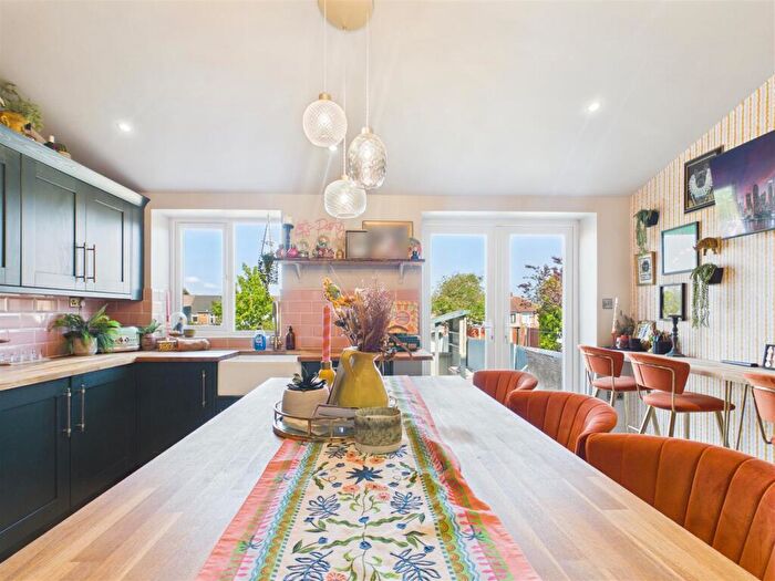 4 Bedroom Terraced House For Sale In Forknell Avenue, Wyken, Coventry * Four Bedrooms / Master En-Suite *, CV2