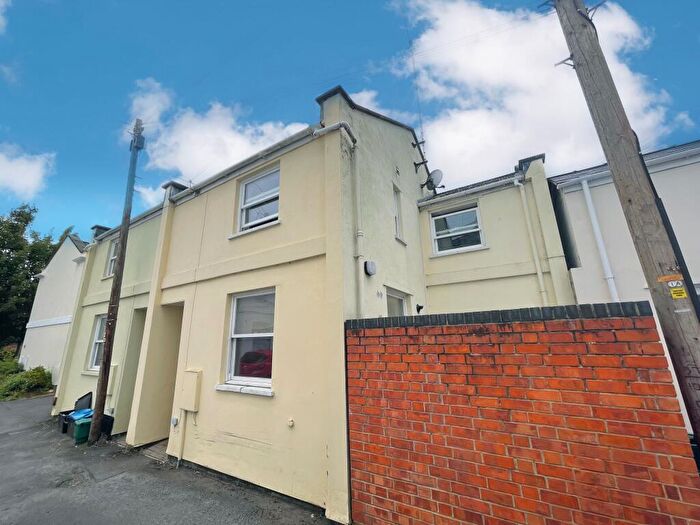 2 Bedroom House To Rent In Little Bayshill Terrace, Cheltenham, GL50