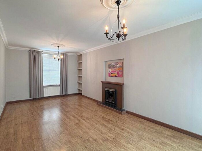 3 Bedroom Town House For Sale In Church Street, Builth Wells, LD2