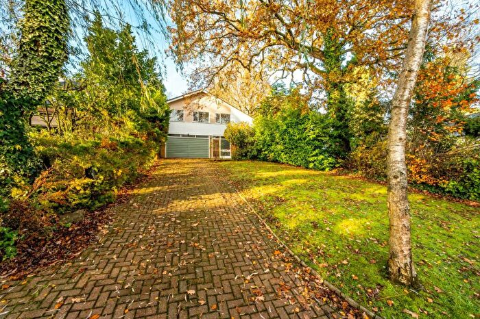 4 Bedroom House To Rent In Henley Drive, Coombe, Kingston Upon Thames, KT2