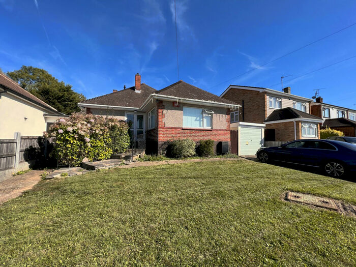 3 Bedroom Detached Bungalow To Rent In Stanley Road, Benfleet, SS7