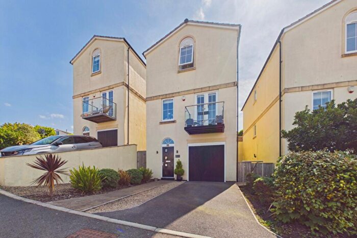 4 Bedroom Detached House For Sale In Crest Heights, Portishead, Bristol, BS20