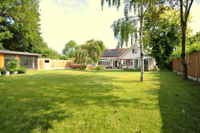 5 Bedroom Chalet For Sale In Lower Road, Hundon, Sudbury, CO10