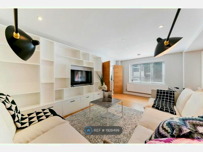 4 Bedroom Terraced House To Rent In Warren Mews, London, W1T