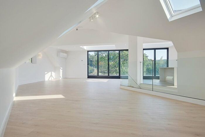 5 Bedroom Detached House For Sale In Ringwood Road, Longham, Longham, BH22