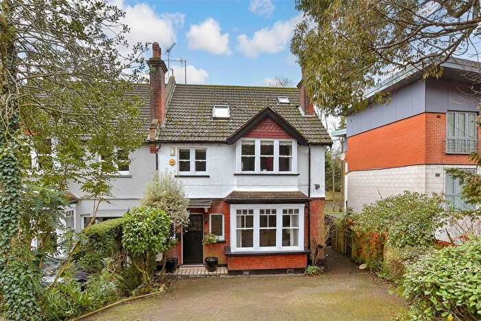 4 Bedroom Semi Detached House For Sale In Godstone Road, Purley, Surrey, CR8