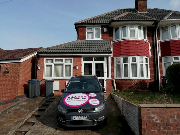 3 Bedroom Semi-Detached House To Rent In West Avenue, Handsworth Wood, Birmingham, B20