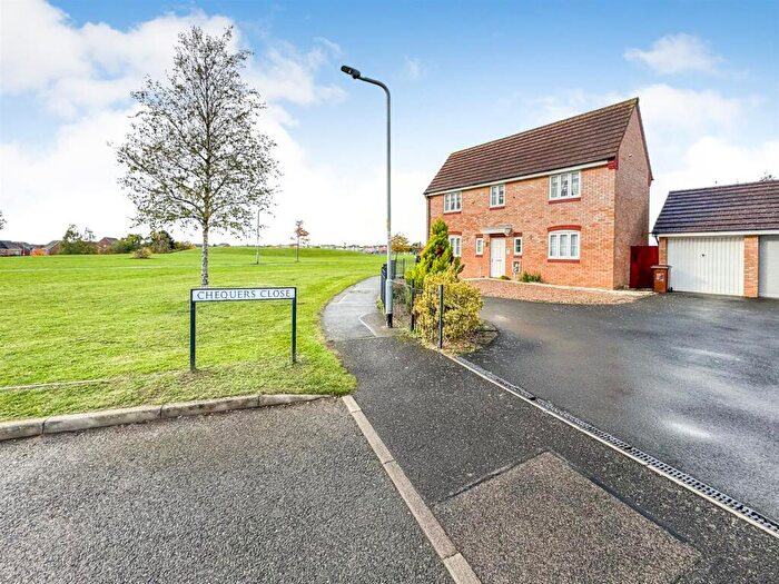4 Bedroom Detached House For Sale In Chequers Close, Corby, NN18