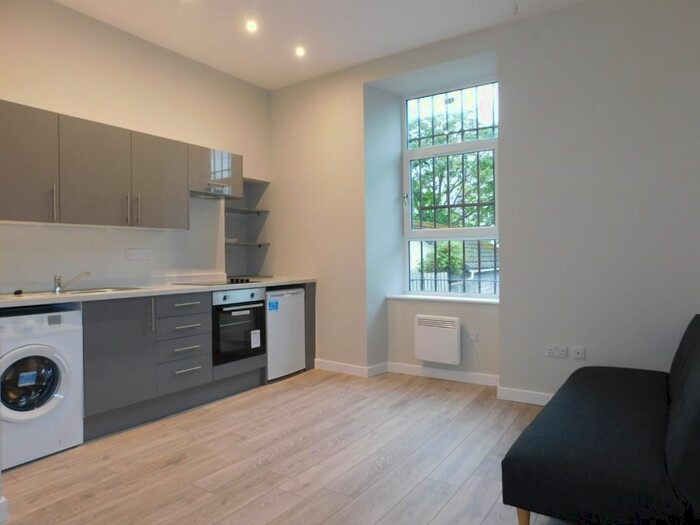 2 Bedroom Flat To Rent In Constitution Street, City Centre, Aberdeen, AB24
