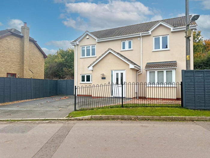 3 Bedroom Detached House For Sale In Maplehurst Cottage, New Road, Woodwalton, PE28