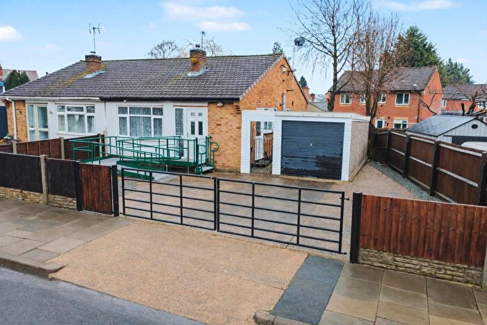 2 Bedroom Semi-Detached Bungalow For Sale In Rydal Avenue, Long Eaton, NG10