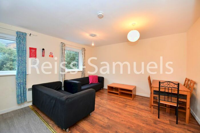 5 Bedroom Terraced House To Rent In Cyclops Mews, Isle Of Dogs, Canary Wharf, London, E14