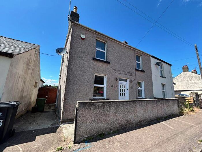 2 Bedroom Semi-Detached House For Sale In Upper Bilson, GL14