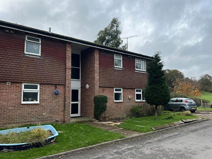 1 Bedroom Flat To Rent In Washington, RH20